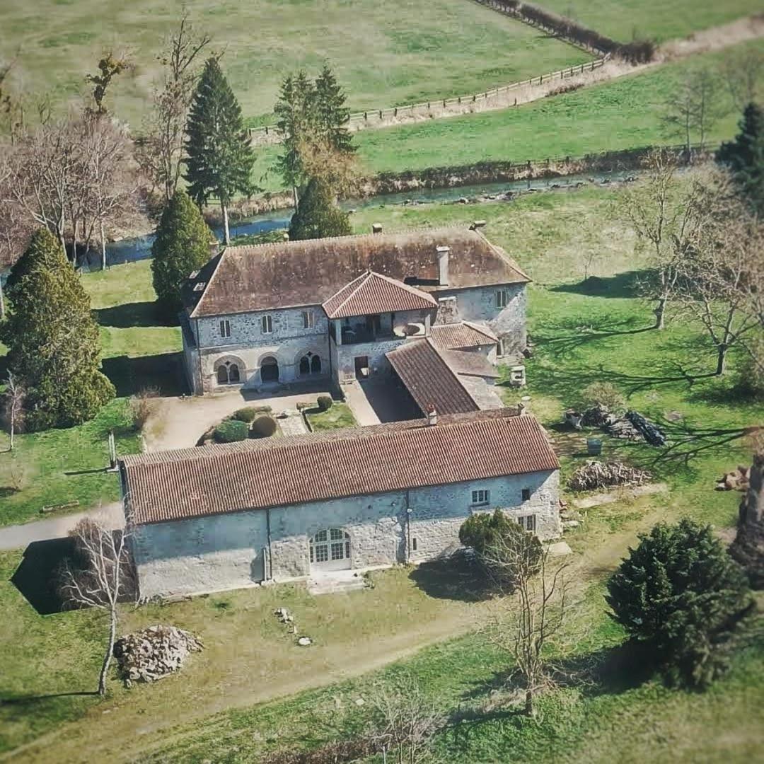 Abbaye Saint Gilbert Bed & Breakfast Екстериор снимка