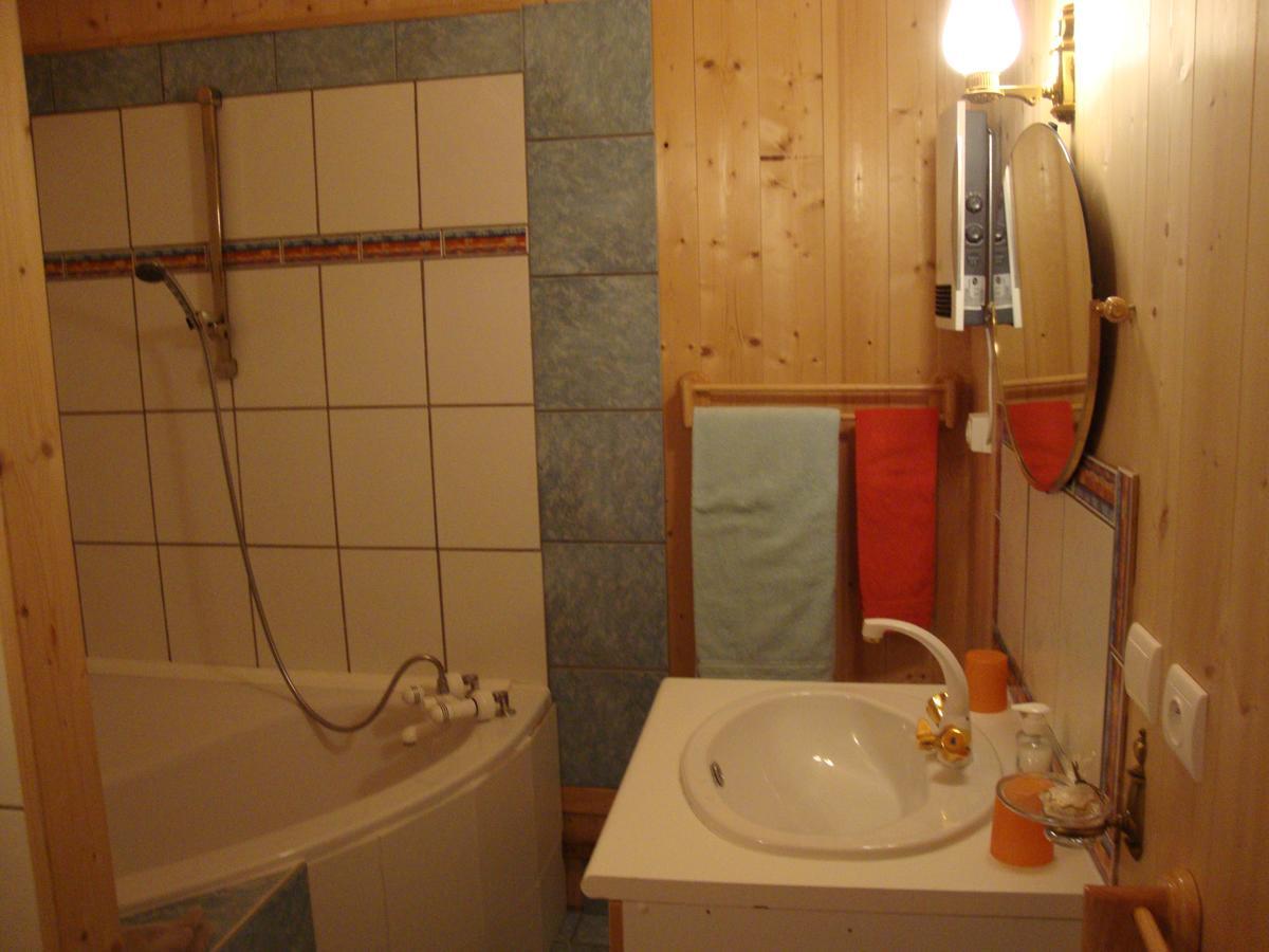 Abbaye Saint Gilbert Bed & Breakfast Екстериор снимка